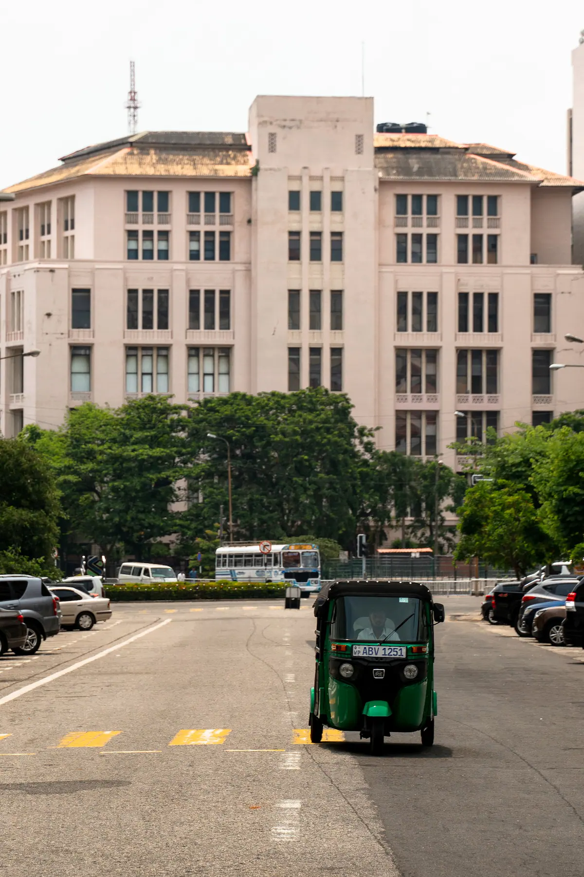 Explore Colombo Walking Tour Sri Lanka